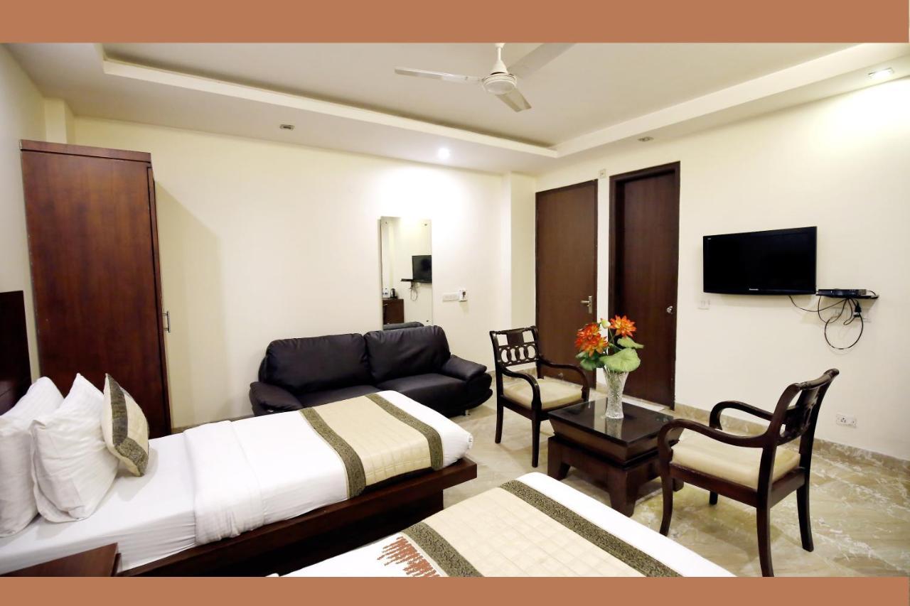 Hotel Paradise Inn-A Boutique Hotel Delhi Нью-Дели Экстерьер фото